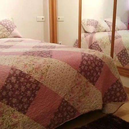 Apartamento Villamayor Lägenhet *